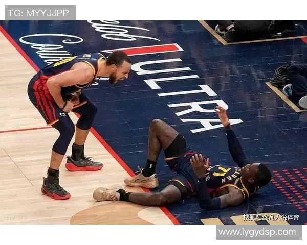 2014年NBA季后赛勇士与雷霆激战回顾精彩瞬间与关键时刻分析 2014年NBA季后赛勇士与雷霆激战回顾精彩瞬间与关键时刻分析