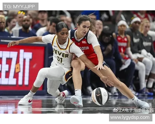 芝加哥天空女篮对阵亚特兰大梦队的精彩对决分析与赛前展望