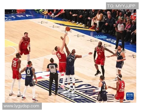 2017年NBA全明星赛东部与西部精彩对决回顾与分析