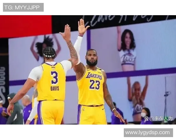 2017年马刺与尼克斯激战回顾：经典对决与精彩瞬间解析