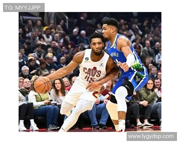 布鲁克洛佩斯：从内线巨兽到三分射手的华丽转身与篮球传奇之路