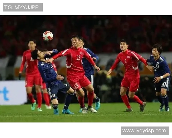 朝鲜与韩国足球对抗分析及战术比较探讨