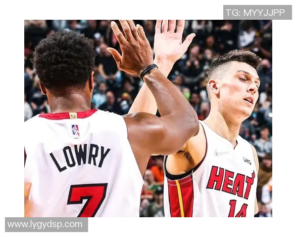 热火惜败灰熊,遭遇两连败:篮球之夜的逆转与反思 热火惜败灰熊,遭遇两连败:篮球之夜的逆转与反思