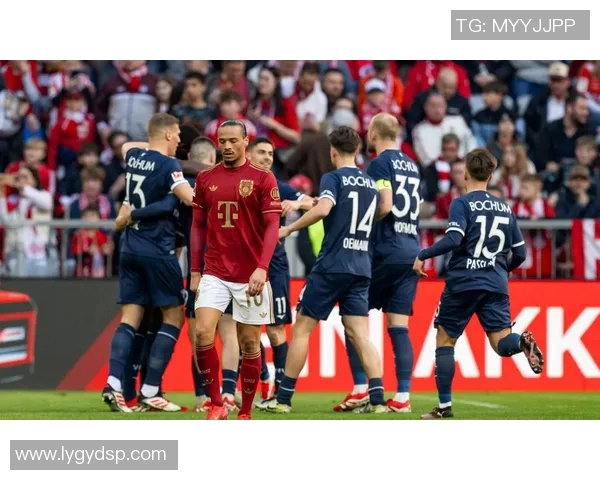 英超球队严阵以待迎接新赛季!球员训练备战状态火热 英超球队严阵以待迎接新赛季!球员训练备战状态火热