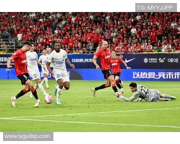 鲁能对阵柔佛DT精彩直播回顾与赛后分析