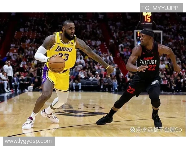 湖人对决热火精彩视频直播全程回顾与赛后分析 湖人对决热火精彩视频直播全程回顾与赛后分析