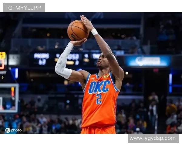 亚历山大单场50分无罚球表现助雷霆逆转卫冕冠军展现强大实力