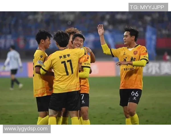 四川足球最新动态分析及未来发展趋势探讨