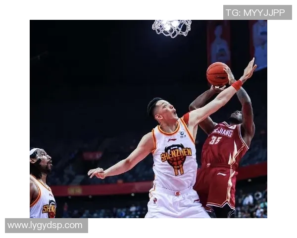 沈梓捷的篮球之路:从青涩少年到CBA明星的成长故事 沈梓捷的篮球之路:从青涩少年到CBA明星的成长故事